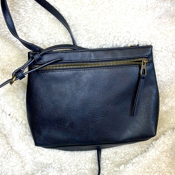 Universal Thread | Bags | Universal Threads Small Sling Bag Single ...